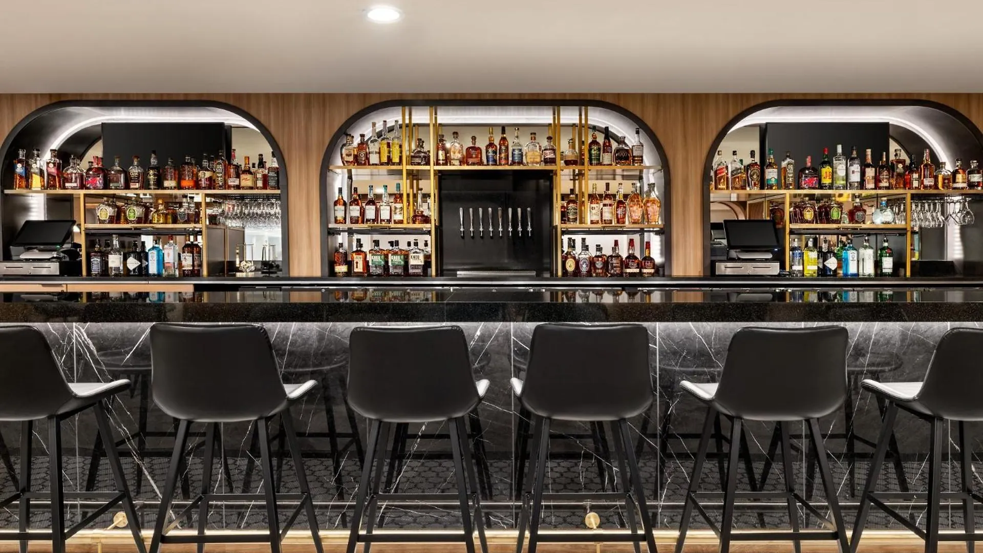 **** Hotel Crowne Plaza Louisville Airport Expo Ctr By Ihg United States