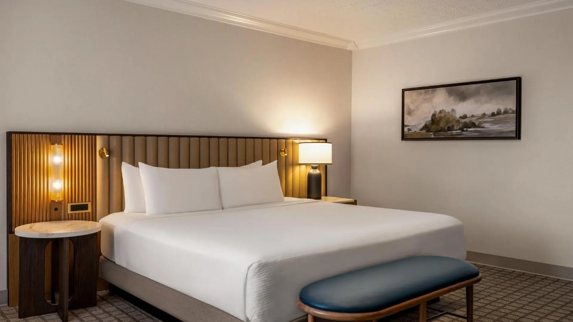 Crowne Plaza Louisville Airport Expo Ctr By Ihg