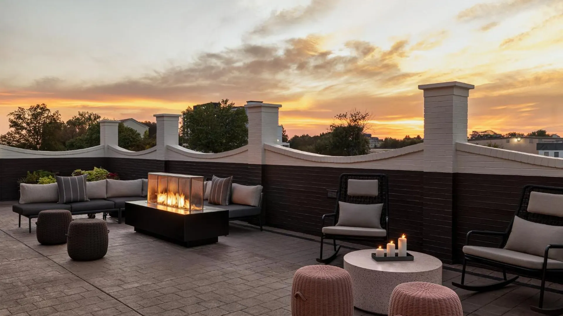 Hotel Crowne Plaza Louisville Airport Expo Ctr By Ihg