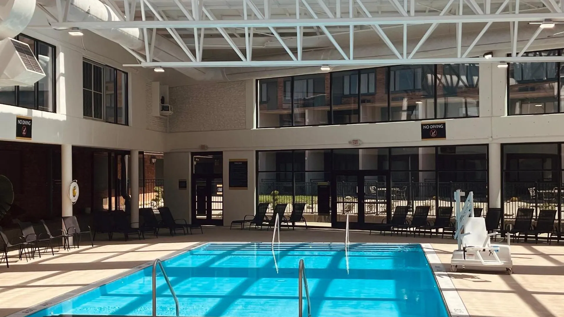 Crowne Plaza Louisville Airport Expo Ctr By Ihg
